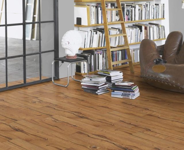 Barnyard Oak Waxed Oiled Heavy Brushed Extra-Wide 300mm Hardwood Flooring - Image 2