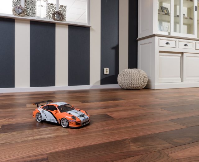 Morado Lacquered Hardwood Flooring - Image 2