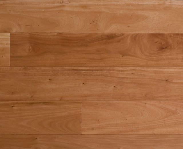 Ybyraro - Ajunao Lacquered Hardwood Flooring