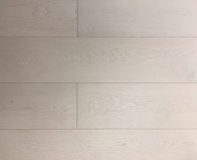 Saranda White Stained Oak Brushed UV Oiled Engineered Hardwood Flooring