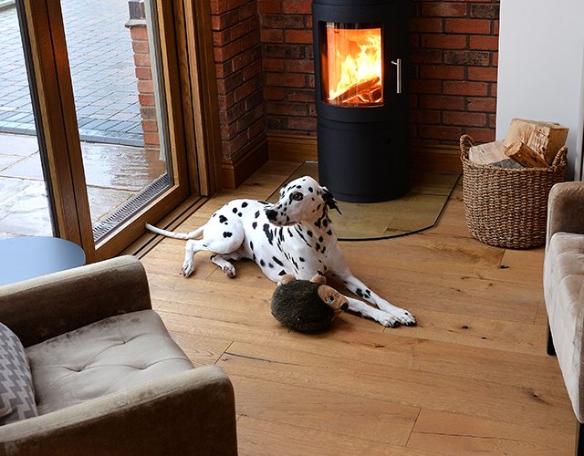 Old Beam Oak Embossed & Hardwax Oiled Engineered Hardwood Flooring - Image 5