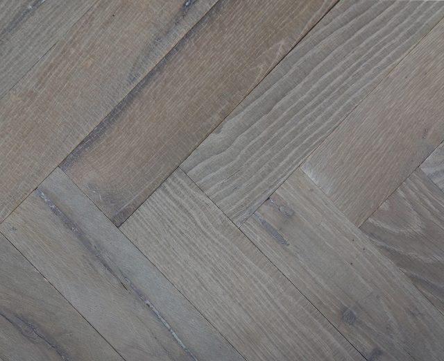 Farmhouse Grey Oak Hardwax Oiled Reclaimed Herringbone Parquet Engineered Hardwood Flooring