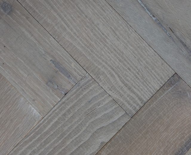 Farmhouse Grey Oak Hardwax Oiled Reclaimed Herringbone Parquet Engineered Hardwood Flooring - Image 3