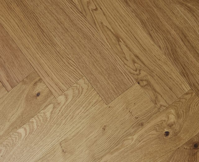 Natural Oak Oiled Herringbone Engineered Parquet Block