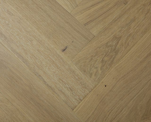 White Natural Oak Oiled Herringbone Engineered Parquet Block