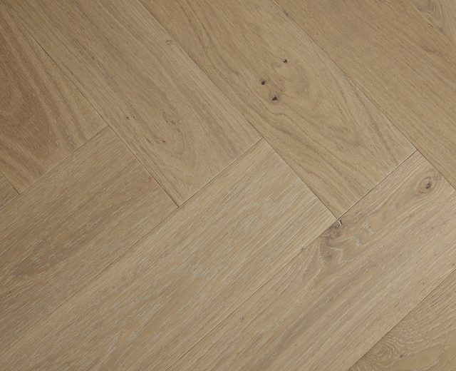 White Natural Oak Oiled Herringbone Engineered Parquet Block - Image 3