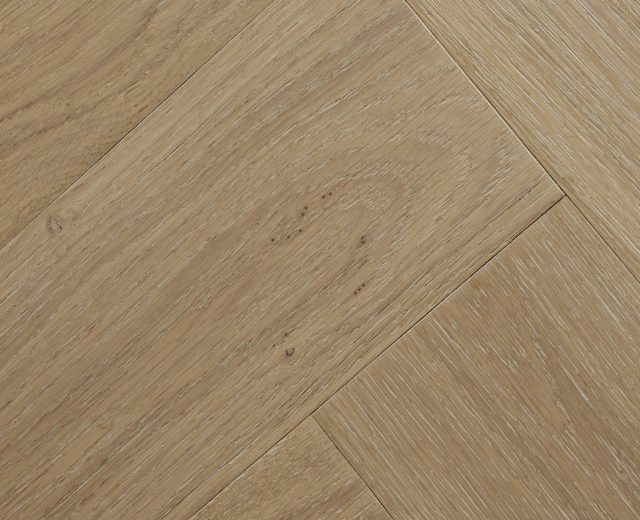 White Natural Oak Oiled Herringbone Engineered Parquet Block - Image 4