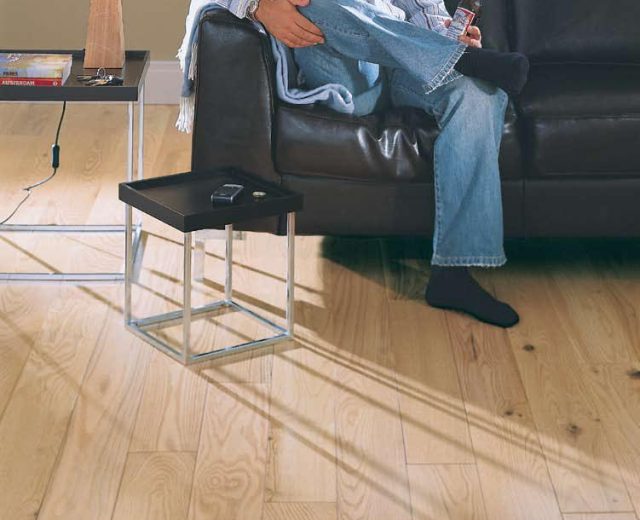 Oak 155mm Engineered Hardwood Flooring - Image 4