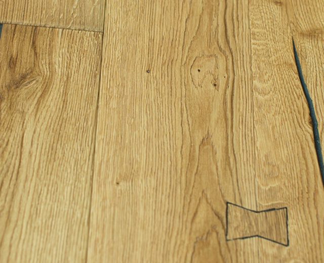 Battersea Oak Natural Oiled Heavy Distressed Brushed 290mm Hardwood Flooring - Image 3