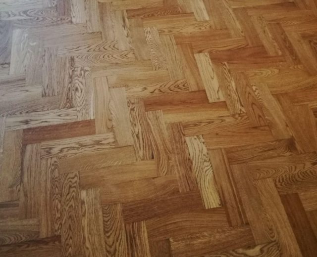 York-Minster Oak Brushed Oiled Herringbone Parquet Hardwood Floor - Image 2