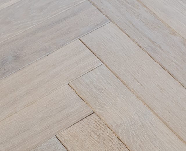 Winchester Oak Brushed Oiled Herringbone Parquet Hardwood Floor - Image 2