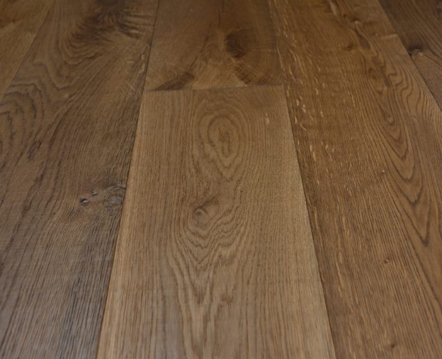 Balmoral Rustic Oak  Brushed & Matt Lacquered Hardwood Engineered Wood Flooring - Image 6